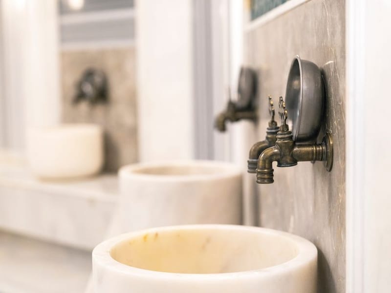 Sauna vs Hammam (Turkish Bath): What's the Difference?